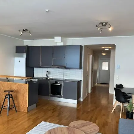 Sentral I *